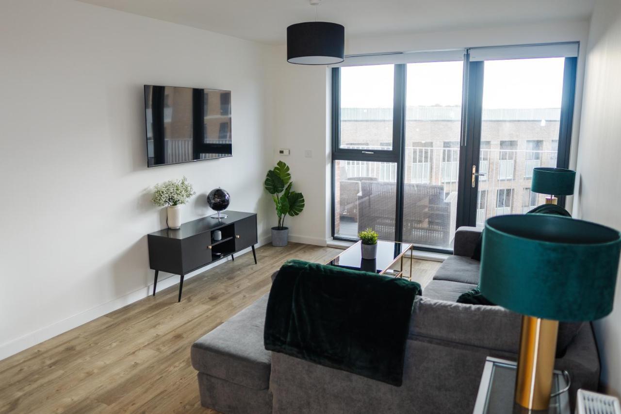 Luxury, Modern & Cosy 2 Bedroom Londres