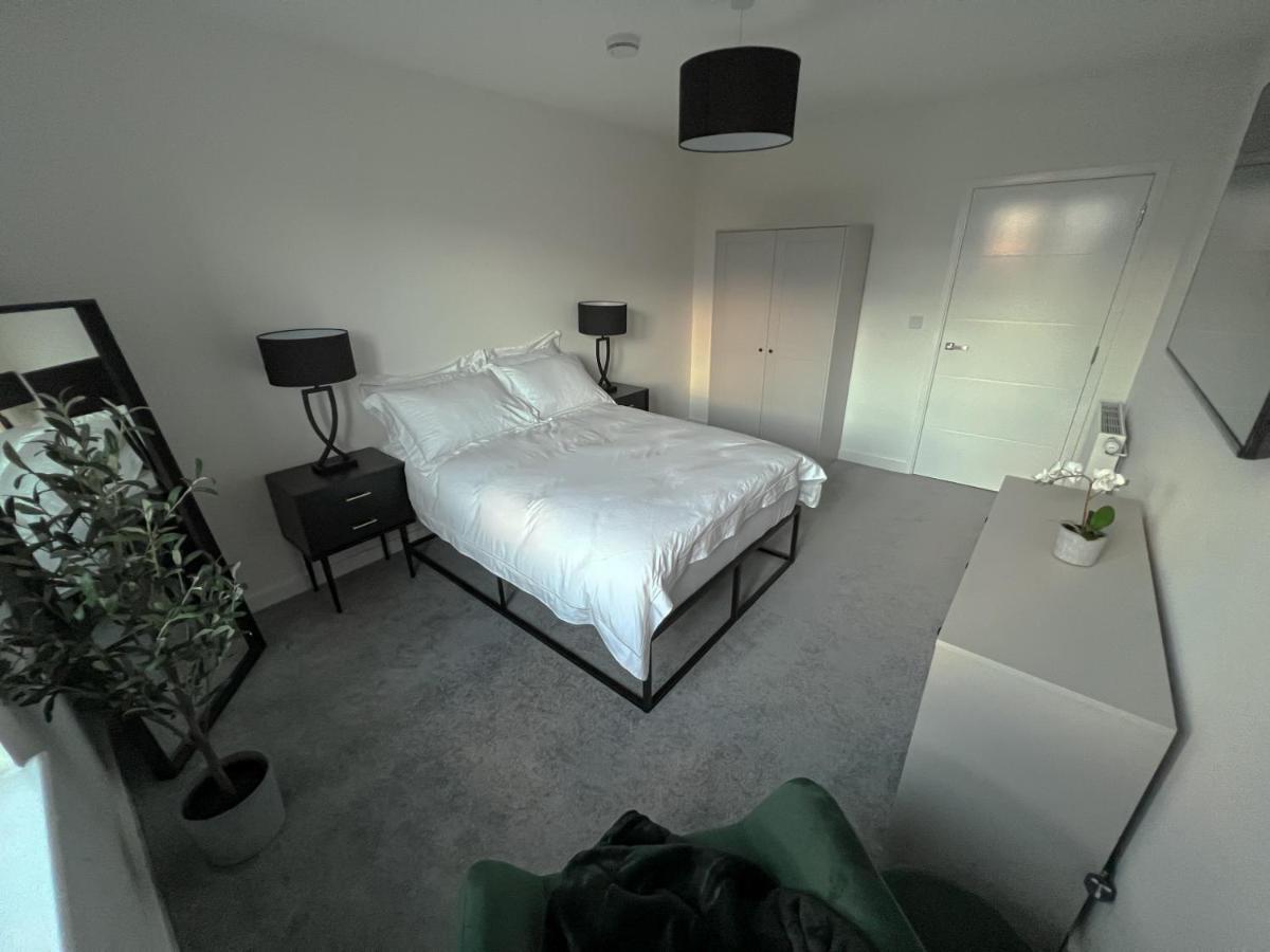 Luxury, Modern & Cosy 2 Bedroom Apartamento