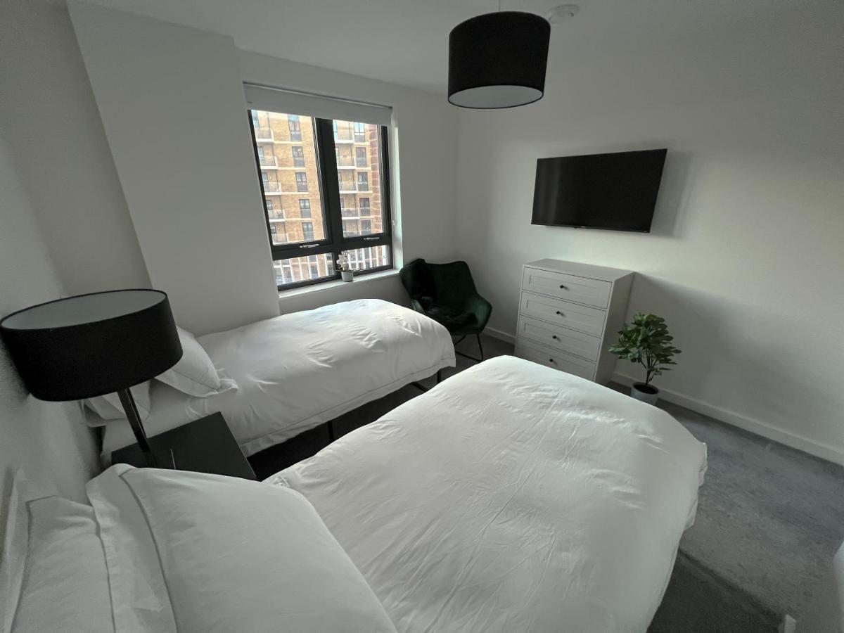 Luxury, Modern & Cosy 2 Bedroom Apartamento *